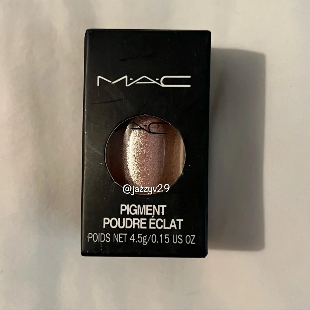 MAC Pigment